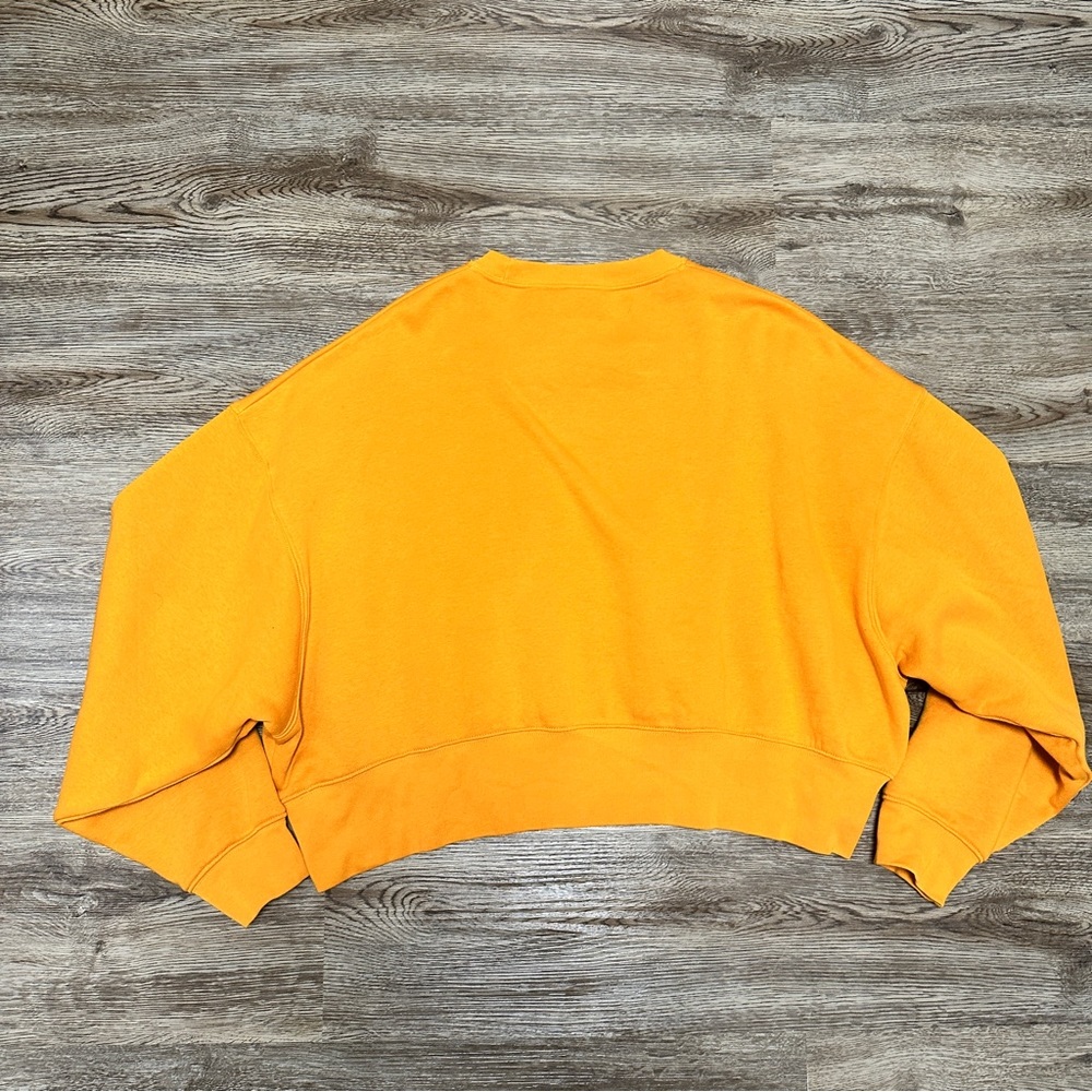 Nike Essentials Crew Fleece Crop Oversized Sweatshirt Crewneck - Orange - Picture 4 of 4